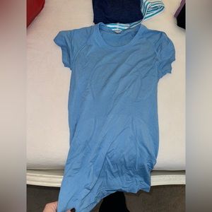 Lululemon short sleeve shirt
